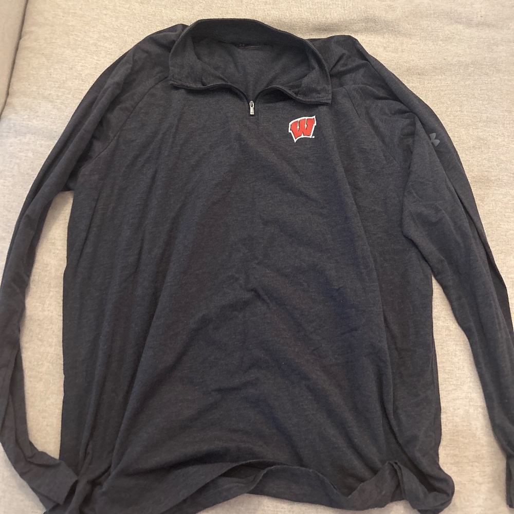 grey 3XL Under Armour quarter zip sweater with wisconsin logo